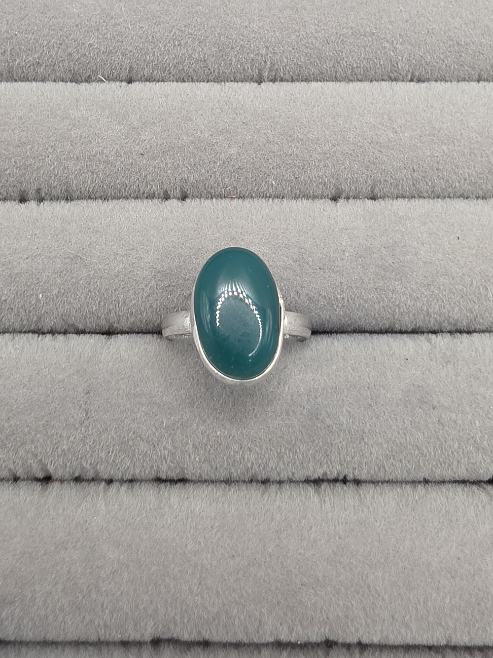 Teal Oval Cabochon Silver Plated Ring Size 7 - Unbranded